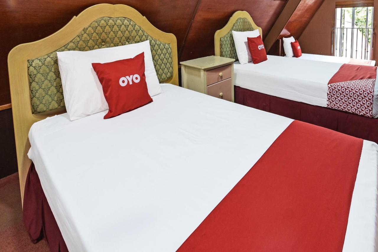 Oyo 90642 Twin Mutiara Chalet & Homestay Jeli Exterior foto